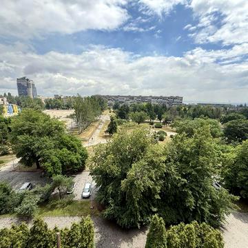 3-кімнатна квартира з панорамним видом — готова база під ваш ідеальний ремонт!