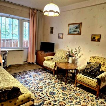 Недорого продаж 2х кімн квартири Голосіївський  метро Васильківська