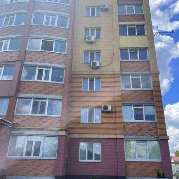 Продам 2-х кімнатну квартиру у новому домі