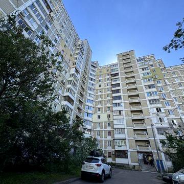 Сдам 2х ком квартиру в Киеве Левый берег ул ревуцького Солнечное Дарницкий рацон