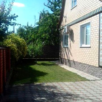 Продам будинок (район новобудов)
