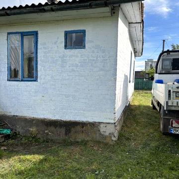 Продам старий будинок із ділянкою 18 сот