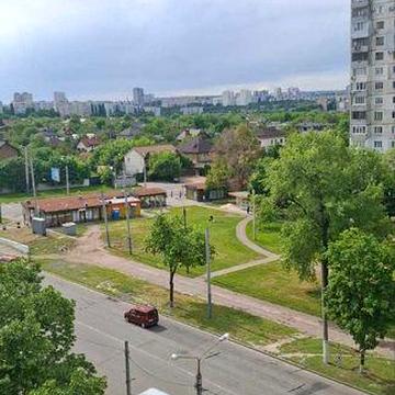 Продам 1 комн. квартиру возле метро Студенческая (405089)