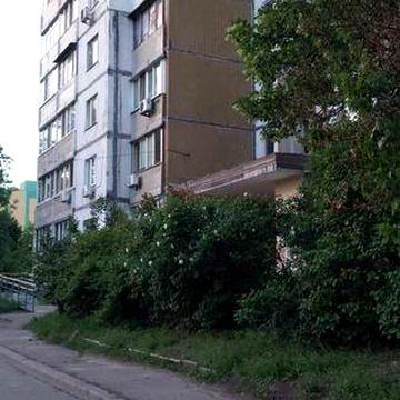 Здається однокімнатна на Ірпінській,68