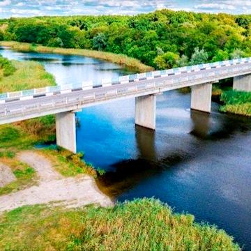ПРОДАМ затишну 2-кімнатну квартиру у с.Зарічне, Самарівський район.
