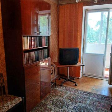 Здам двох кімнатну квартира на вул Салютні м Нивки