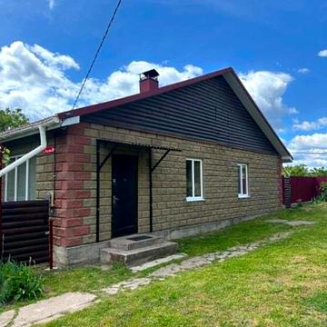 Продаж житлового будинку в с. Старий Кривин