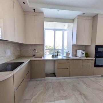 Продаж 3 кімнатної квартири Центр 12 школа Сертифікат так
