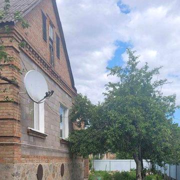 Продається добротний будинок.