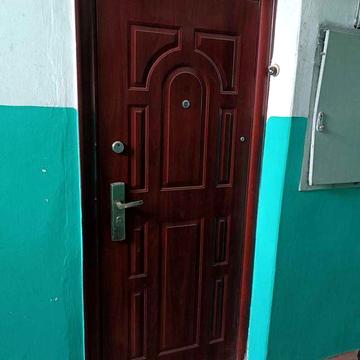 Продам квартиру пгт Слобожанське ( Чугуївський район, Харківська область) квартира  2-комнатная  38 м² (1 этаж) — идеально под жильё или бизнес