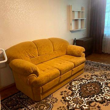 Сдам 2 комнатную квартиру метро Барабашова