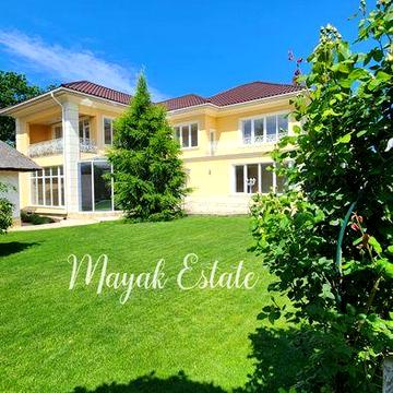 Продажа нового хозяйского ДОМА в Совиньоне,  420м², 14.5 сот