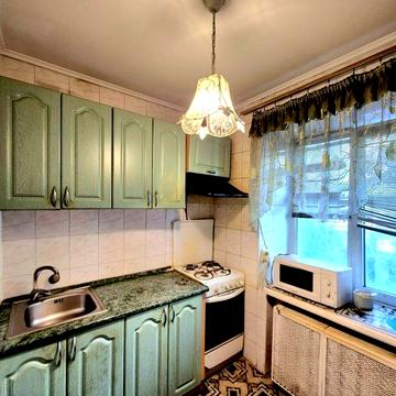 Без Комісії для Покупця Продам 2-х квартиру в Києві, Голосіївський просп. Фасад. метро Голосіївська. Ваучер/Сертифікат/Постанова