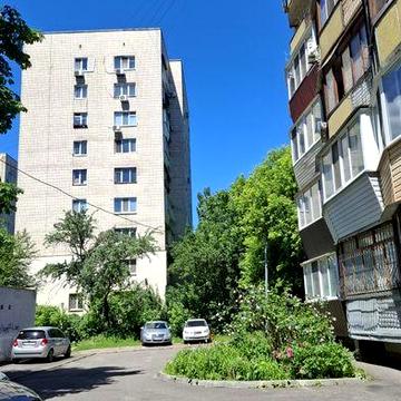 Продам квартиру ул. Кириловская 89 метро 10 минут.
