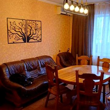 Квартира на 4-му Таврійському. 72кв.