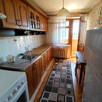 Оренда однокімнатної пр-т Валерія Лобановського, Севастопольська площа