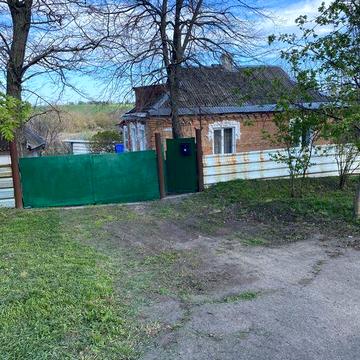 Продаж приватного житла в селі
