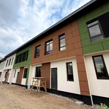 Продаж таунхауса 98 м² біля Києва | Паркомісце та мангальна зона