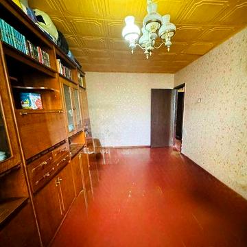 Продам 3-х комнатную квартиру .