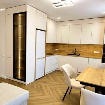 Оренда 2 кімн квартири в центрі, ЖК А5, Бельведерська
