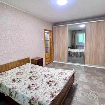 Сдам 1 комнатную квартиру на Бочарова. Газ.