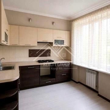 Продаж 2к “сталінки” з ремонтом на Олімпі (Саксаганський р-н)