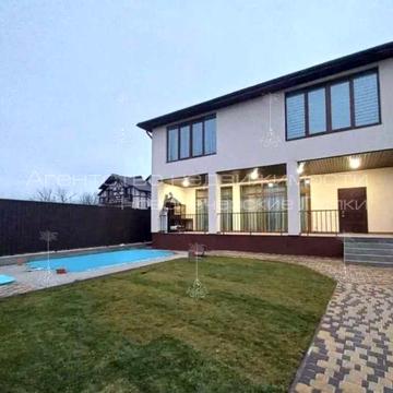 Оренда 2 поверхового будинку 240м2 з басейном в районі Совки (Київ) вул., Федьковича