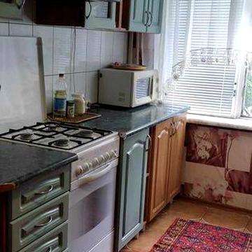 Продажа 3-х к. квартиры в Корабельном районе на 2-ом этаже.