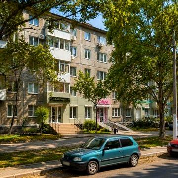 Продам 2х комнатную на Черёмушках возле парка