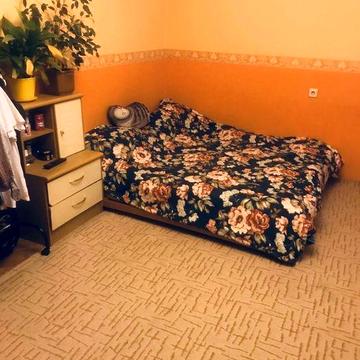 Аренда 1 к 49 м.Сити центр,2 лоджии , Небесной сотни ул