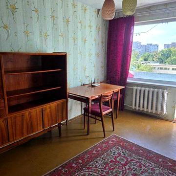 Оренда однушки на Момота, 15