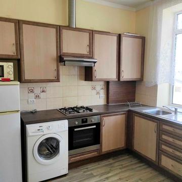 Продається 1-кім. квартира з ремонтом по вул. Залізнична, 17