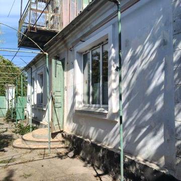 Продам  добротний будинок на ПТЗ 33000 у.о