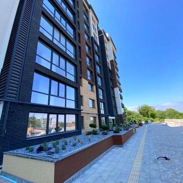 Продаж 1-кімнатної квартири в районі Героїв Майдану у готовому будинку на середньому поверсі