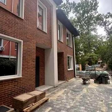 Таун, Ірпінь, топ локація у центрі