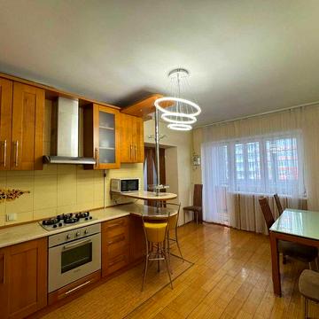 Срочная продажа!3х ком квартира 130м Кирпич Ремонт Госпрограммы Ваучеры Сертификаты Парк Победы 139900$