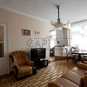 Продаж 3-кімнатної квартири біля метро, самий центр | топ локація, парковка, газ, Велика Васильківська