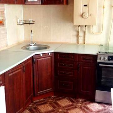 Здам в довготривалу оренду двох кімнатну квартиру в центрі