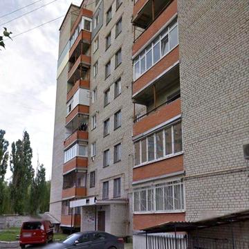 Продаж просторої 4-кімнатної квартири з автономним опаленням у м. Олександрія БАМ
