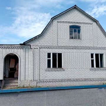 Чудовий будинок в центрі міста