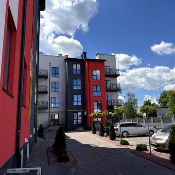 Продається квартира з ремонтом дуже вигідно. Центр міста Гостомель . Новий ремонт Будинок зданий та заселений 46,6 м2 ціна 35200$ без комісії