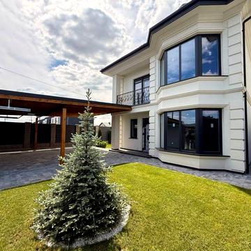 Будинок у закритому містечку | 4 спальні | Газ | Готові документи