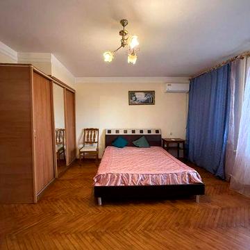 Оренда квартири в Дніпровському районі, вул. Пражська