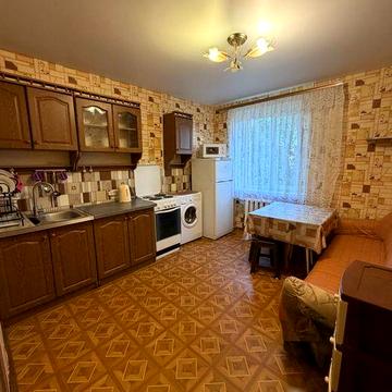 Сдам 1 комнатную квартиру на Затонского  Добровольского