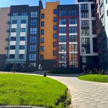 Продам 1-кімнатну квартиру На Щасливому ЖК На Щасливому