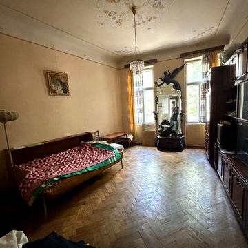 Продаж 2-х кімнатної квартири 68 м2 вул. Опільського