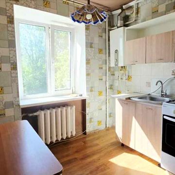 1 кім  СЕРЕДНІЙ поверх СЛОБОЖАНСЬКИЙ (Газети Правди) (720470)