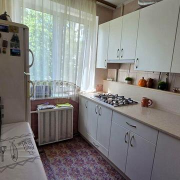 3к кв на Вишеньці.