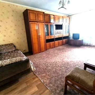 Квартира, первый дом от метро Малышева