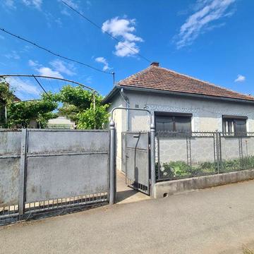Продається будинок в м.Берегове